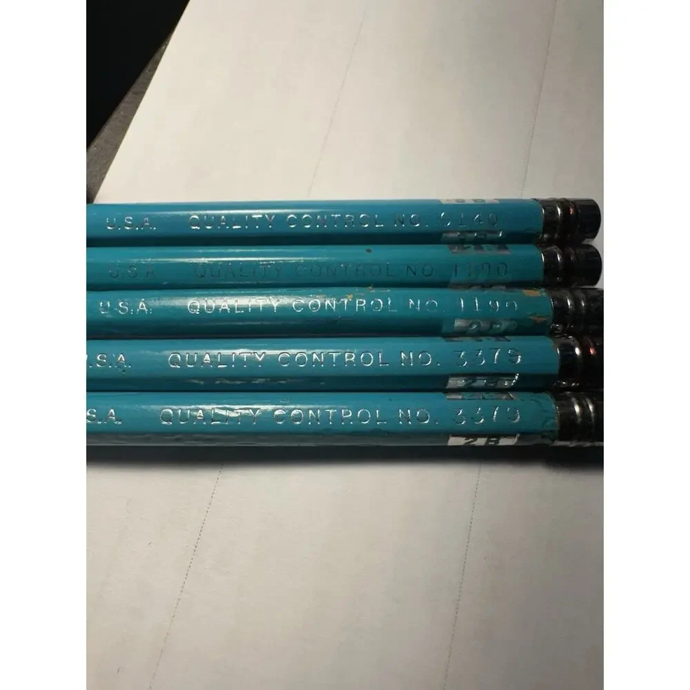 Berol Turquoise Drawing Pencil Lead 2B And 1 3B Made In USA 5 Vintage